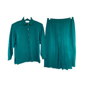 St. John for I. Magnin Vintage Green Knit Skirt Set 8